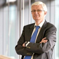 Bundestagskandidat Dr. Werner Widuckel